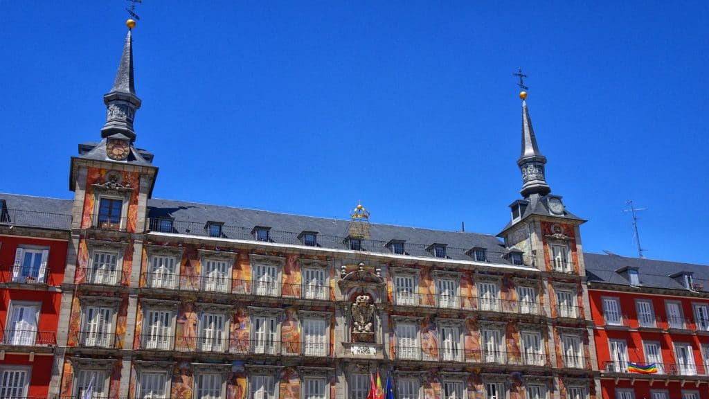 Plaza-mayor-Madrid